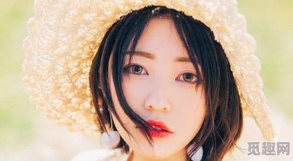 操美女免费视频网友推荐这部视频内容丰富画面精美让人目不暇接非常适合喜欢欣赏高质量视频的朋友们观看