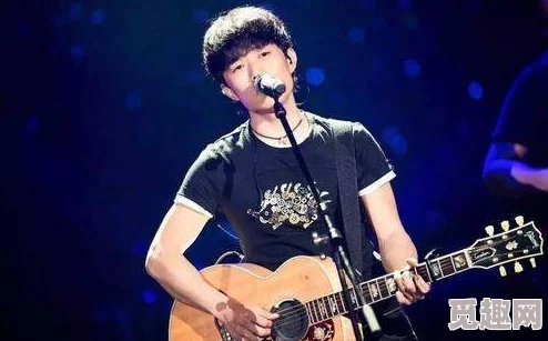 一曲二曲三曲在线播放这首歌通过优美的旋律和动人的歌词，表达了对音乐的热爱与追寻