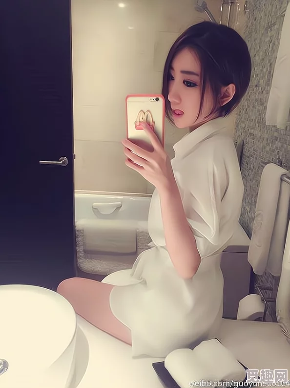 美女mm131爽爽爽毛片图片内容低俗传播不良信息危害身心健康请勿浏览